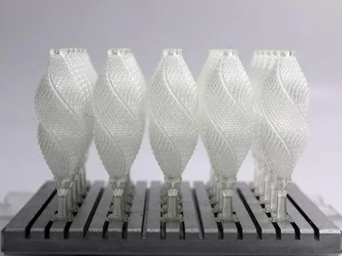 《3D打印：带来新的技术变革》